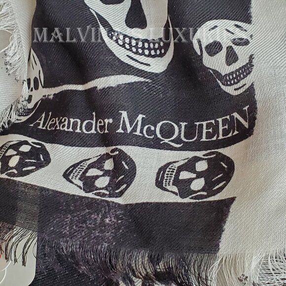 ALEXANDER MCQUEEN SCARF SLASHED SKULL PRINT BLACK WOOL FRINGE UNISEX - Picture 9 of 16